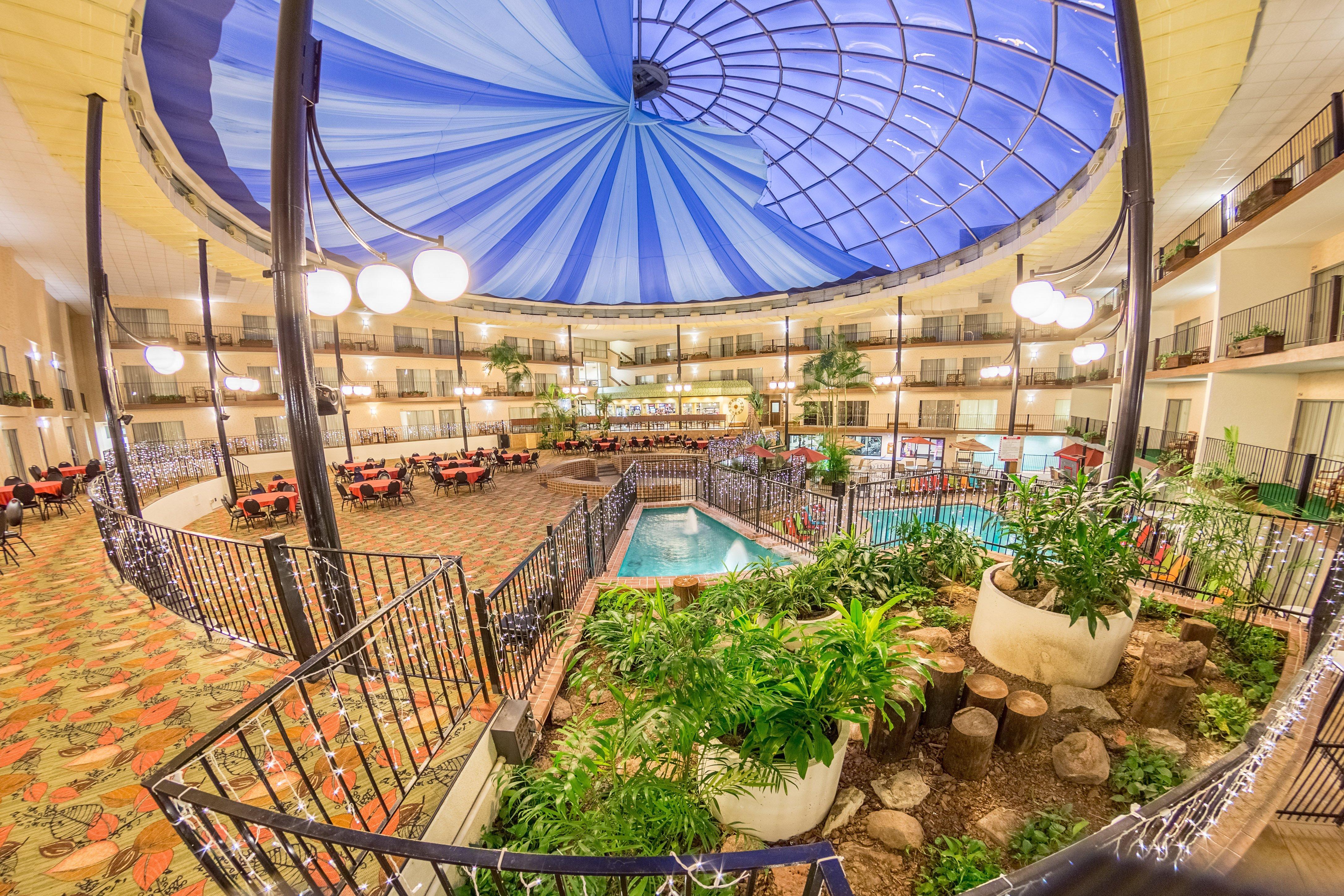 Holiday Inn Des Moines-Airport Conf Center By Ihg Exteriör bild