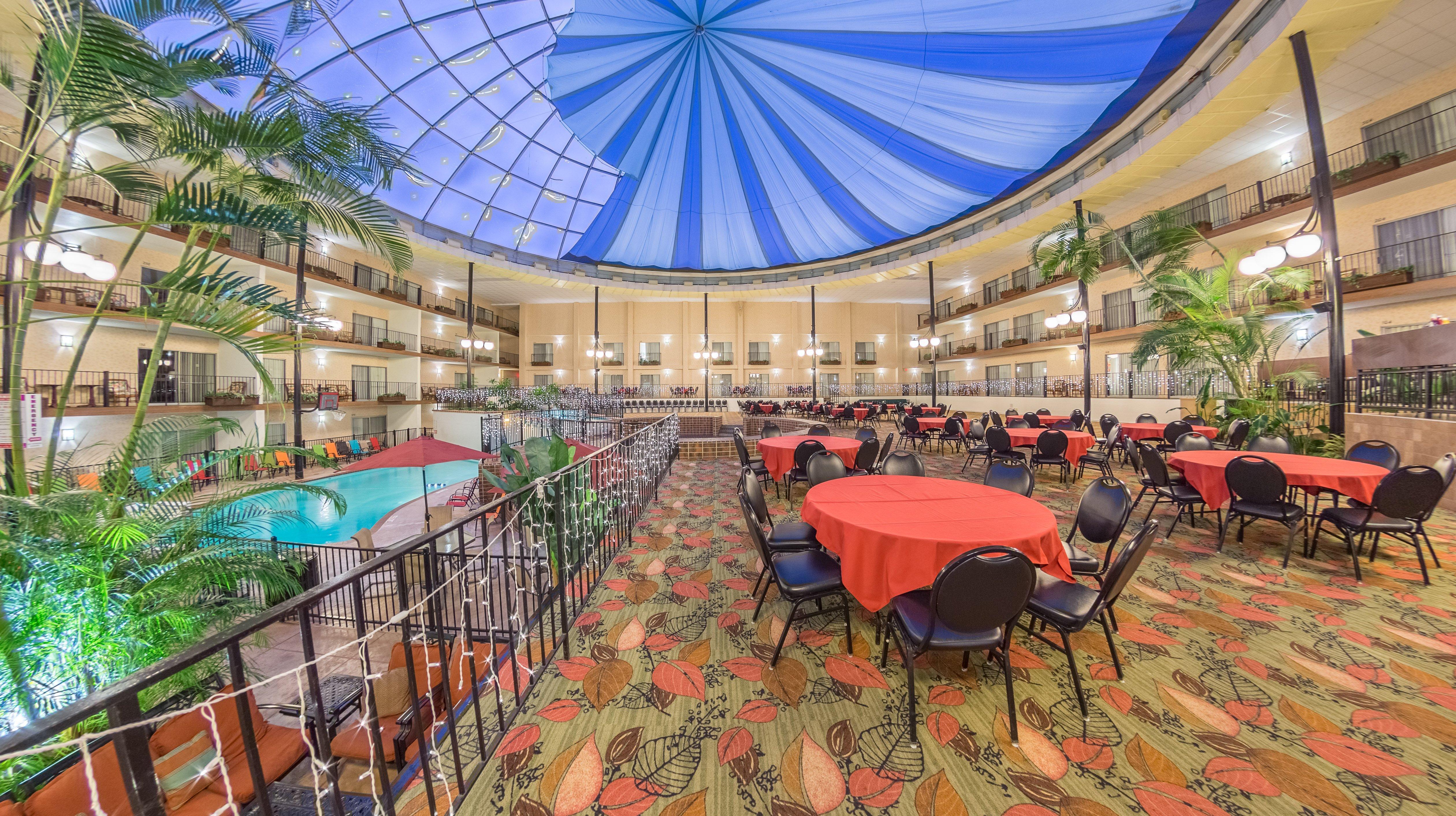 Holiday Inn Des Moines-Airport Conf Center By Ihg Exteriör bild
