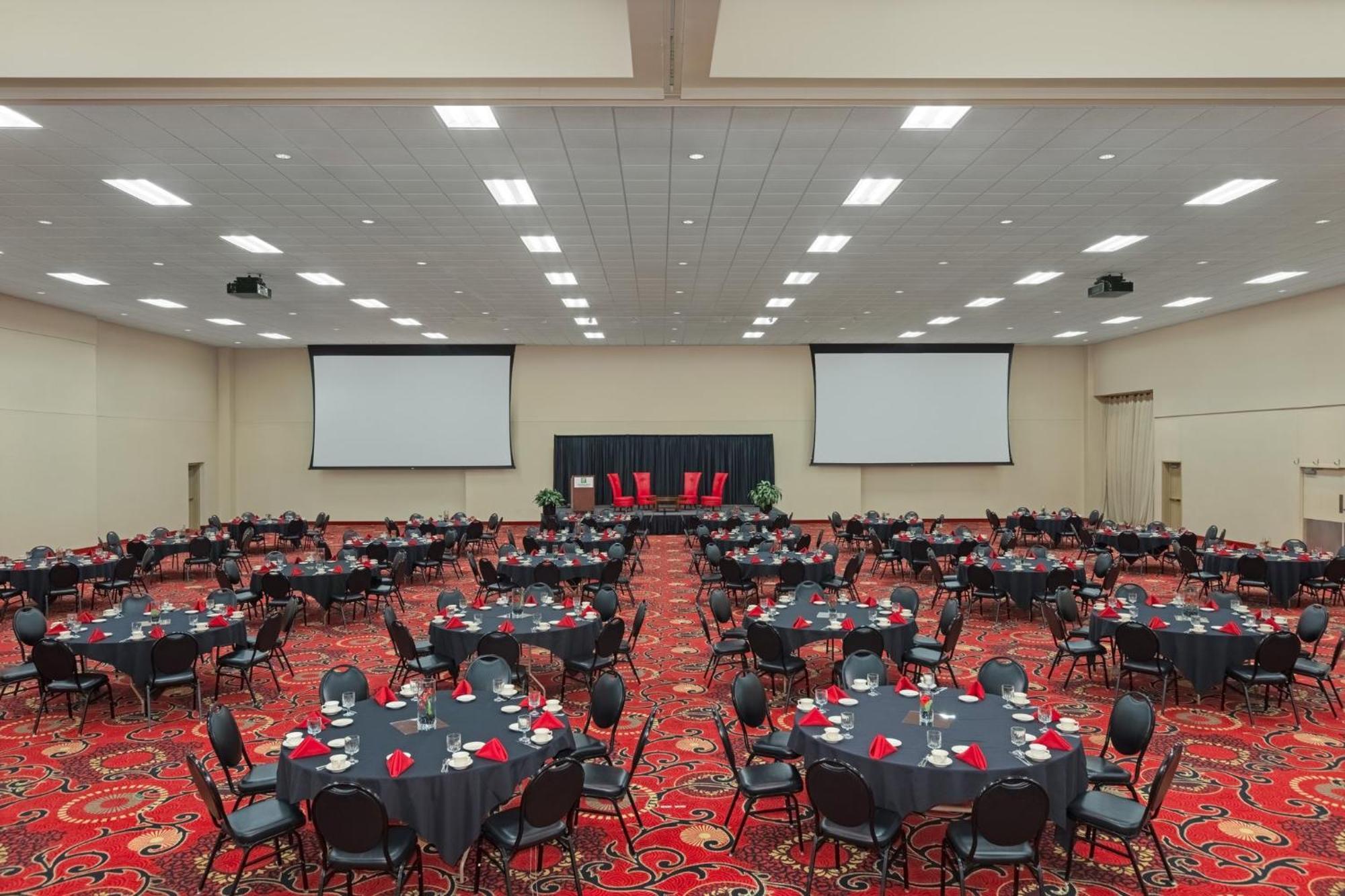 Holiday Inn Des Moines-Airport Conf Center By Ihg Exteriör bild