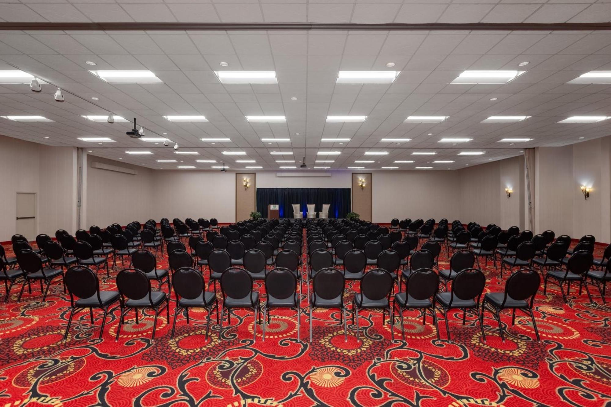 Holiday Inn Des Moines-Airport Conf Center By Ihg Exteriör bild