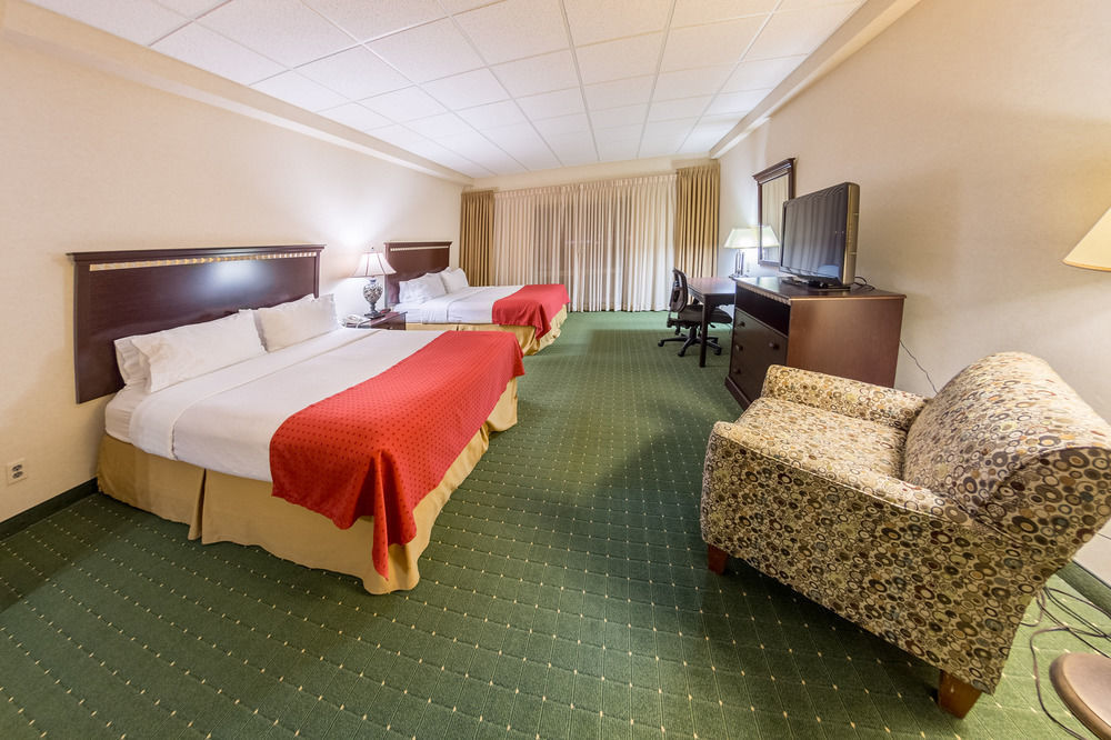 Holiday Inn Des Moines-Airport Conf Center By Ihg Exteriör bild